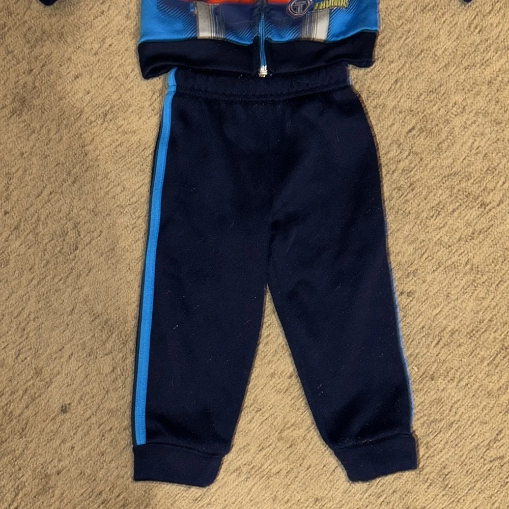 Thomas the Train track suit. 2t - Picture 3 of 5